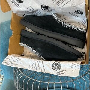 NWT Ugg Tasman Slippers Men Size 12